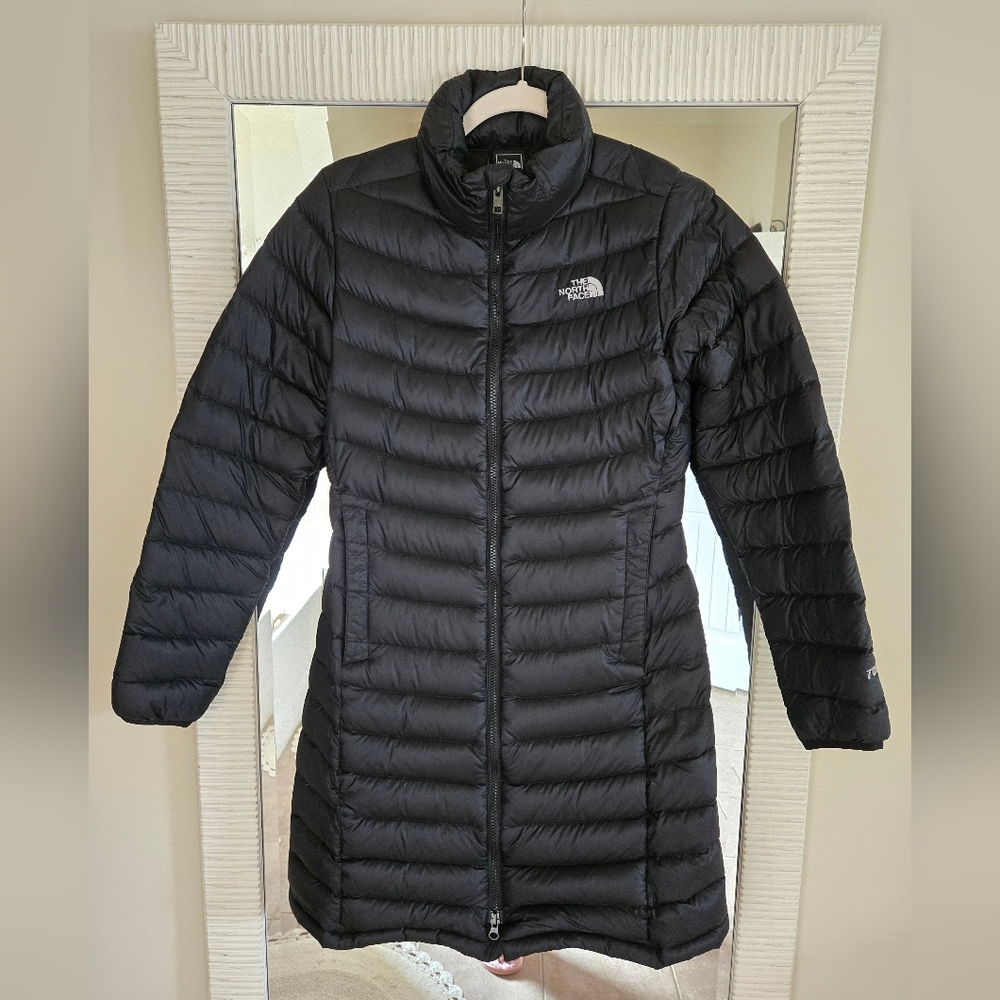 LIKE NEW WOMENS THE NORTH FACE 700 DOWN PARKA JACKET/ PUFFER SIZE SMALL